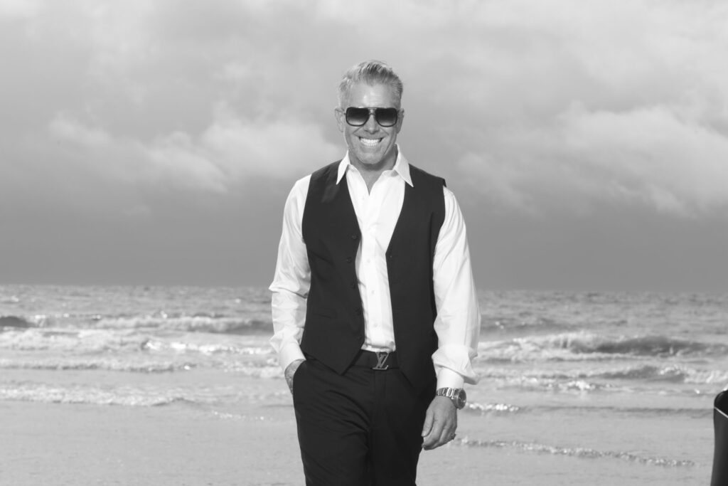 Photographer Newport Beach Glenn Inskeep Photography